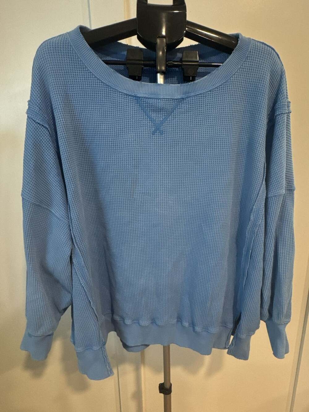American Eagle This Feels Seriously Lived-In Size XL Blue Waffle Sweatshirt